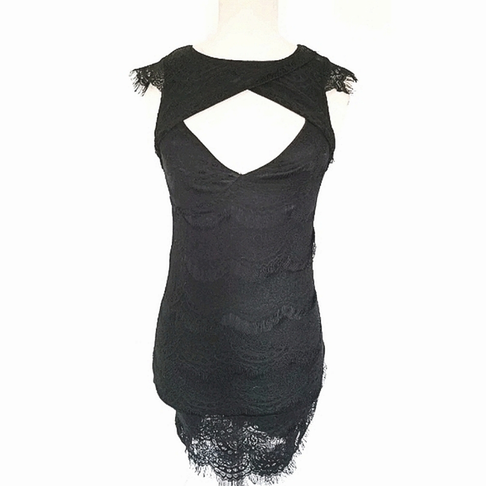 🌻Ai Li Xuan size 10(XS) Black Lace Dress